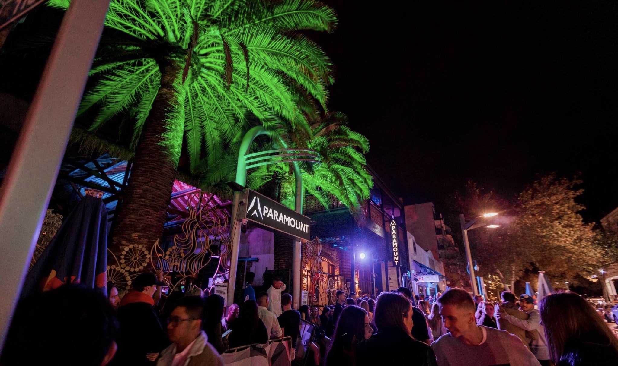 begin to reopen Bars and Clubs