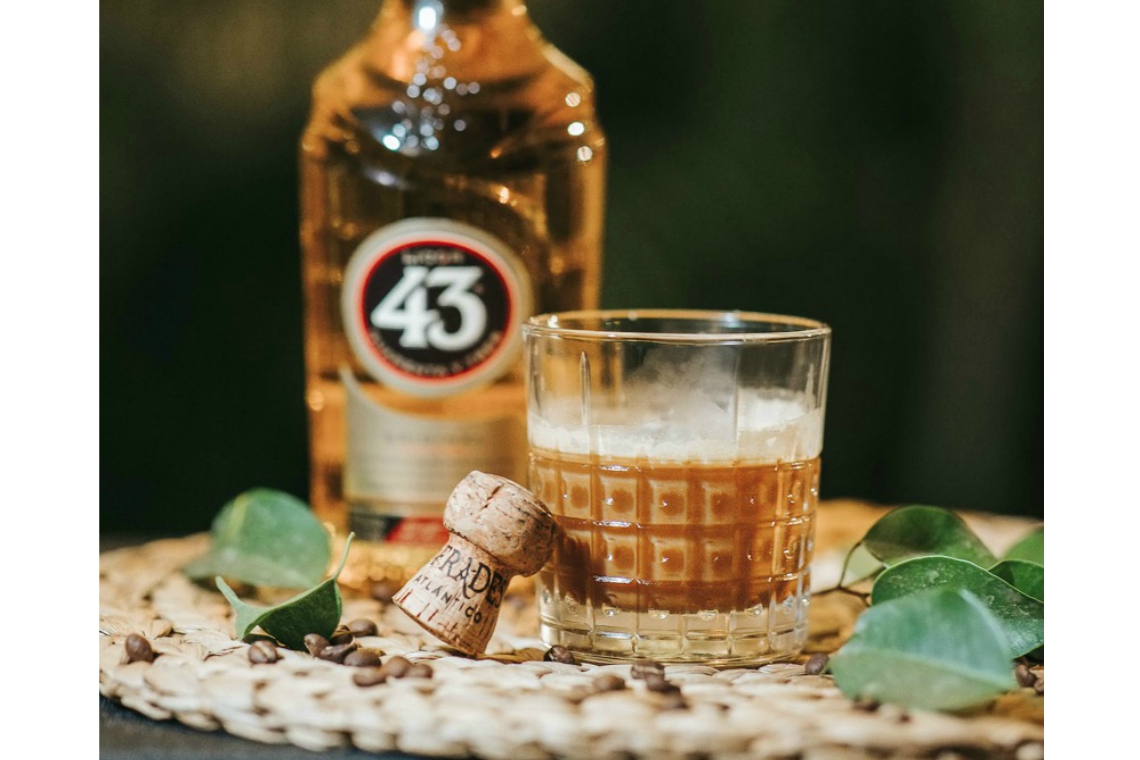 Recipe Island Hopper Bars and Clubs